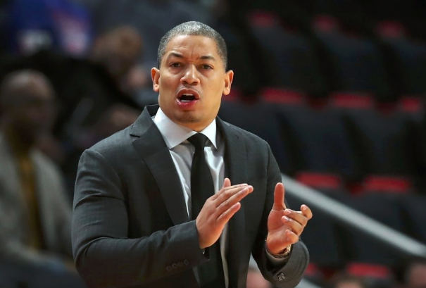 皮耶罗欧洲杯决赛失单刀